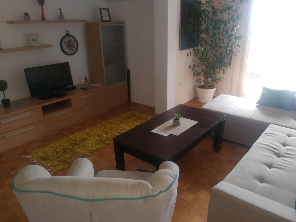 Apartment Nedic โดโบย ภายนอก รูปภาพ