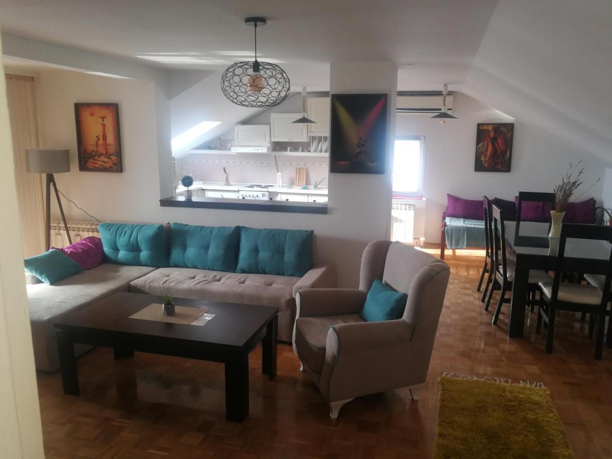 Apartment Nedic โดโบย ภายนอก รูปภาพ